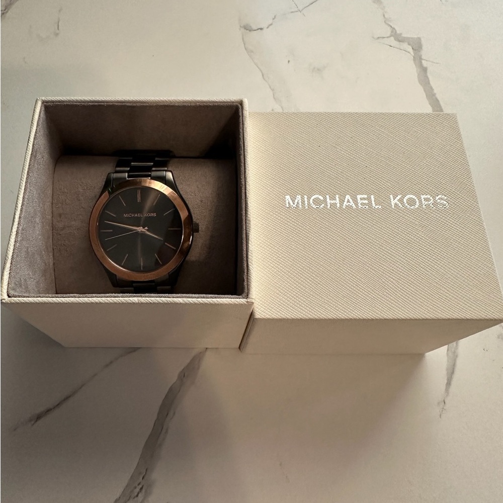 Michael Kors Runway Gray and Rose Gold Slim Watch
